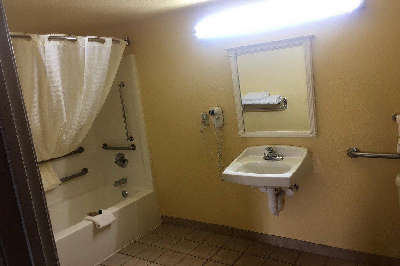 Budget Inn & Suites Hawkinsville Εξωτερικό φωτογραφία