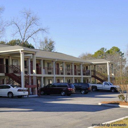 Budget Inn & Suites Hawkinsville Εξωτερικό φωτογραφία
